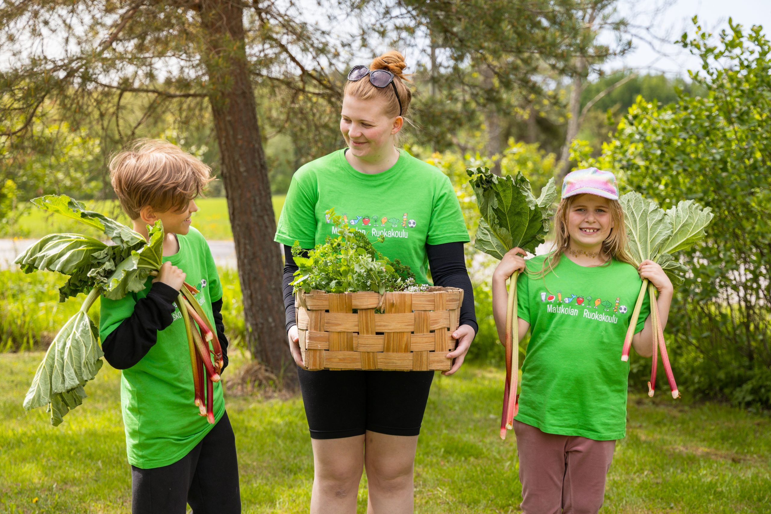 Sommarens matskolor erbjuder barn hållbara matupplevelser featured image