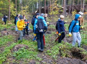 Skogen blev klassrum för 350 elever och lärare i Östnyland Featured image