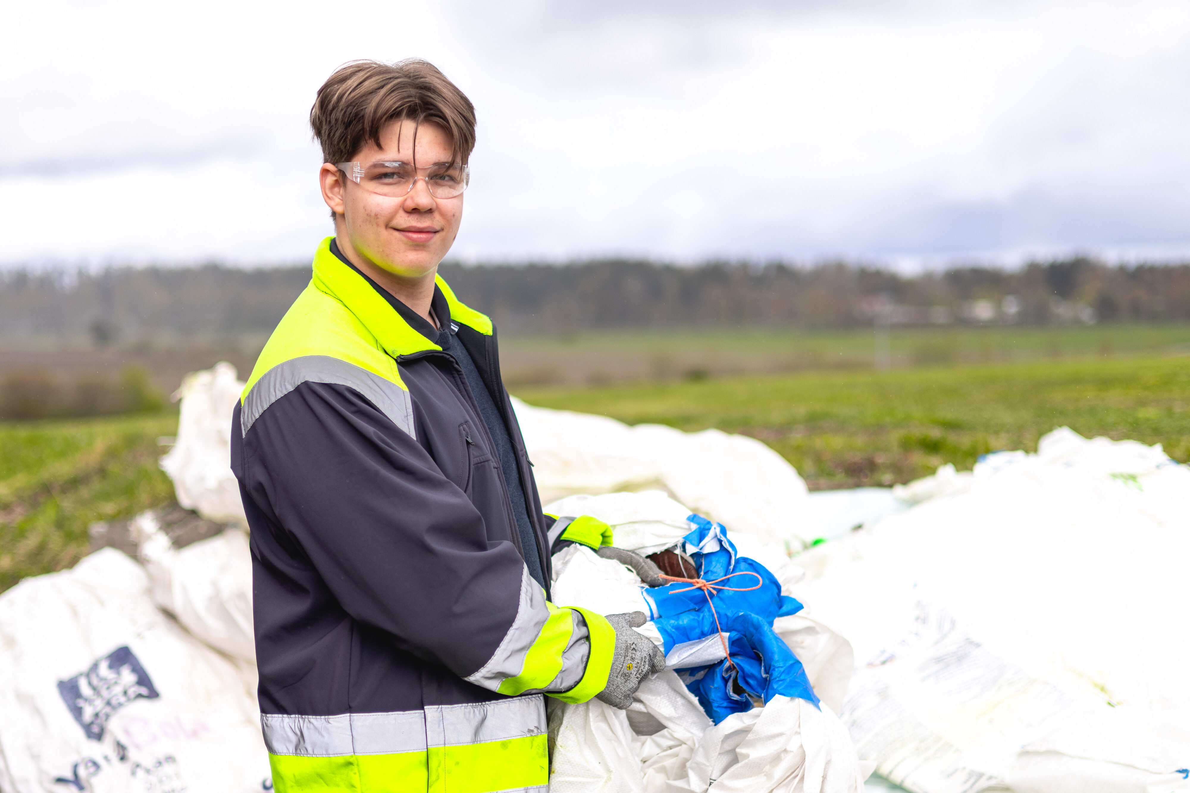 Jordbruksplasten till återvinning med gemensamma krafter – Rejäl Handling -insamlingen startar igen featured image